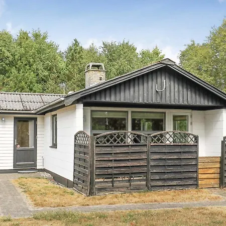 Holiday home Holiday Xviii Hals